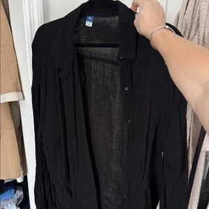 Old Navy Black Gauze Black Button-Up Shirt • XL TALL